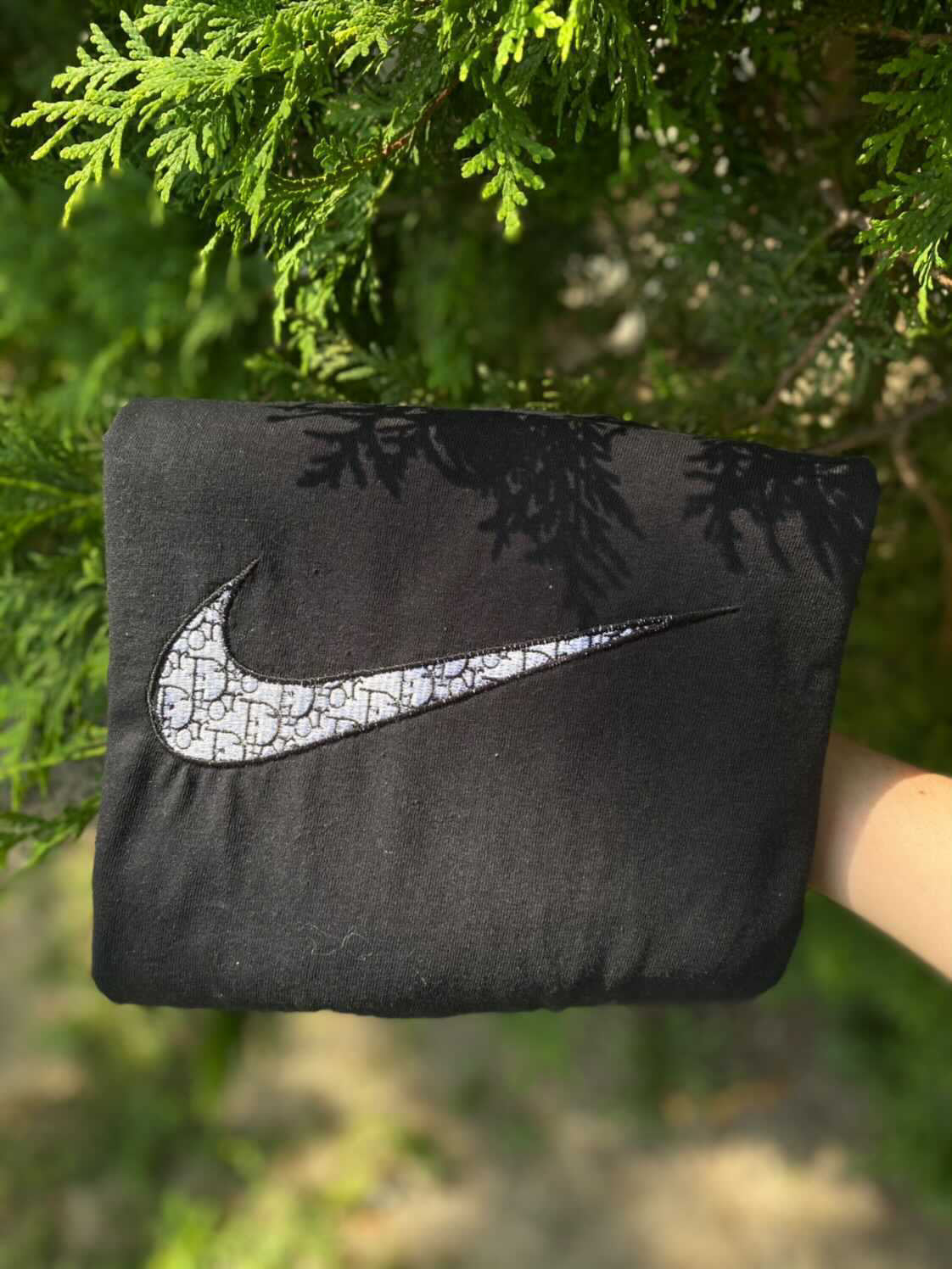 Black Swoosh